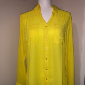 Express Yellow portfolio shirt Medium NWT